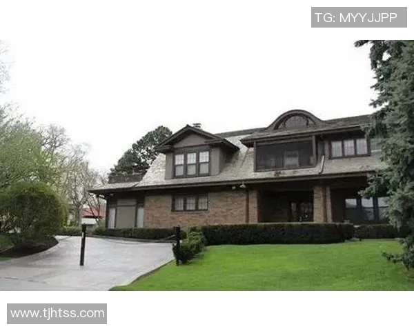 全球十大足球巨星豪宅排名揭晓 看看他们的奢华生活方式